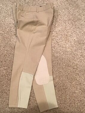NWOT Ariat Knee patch Breeches